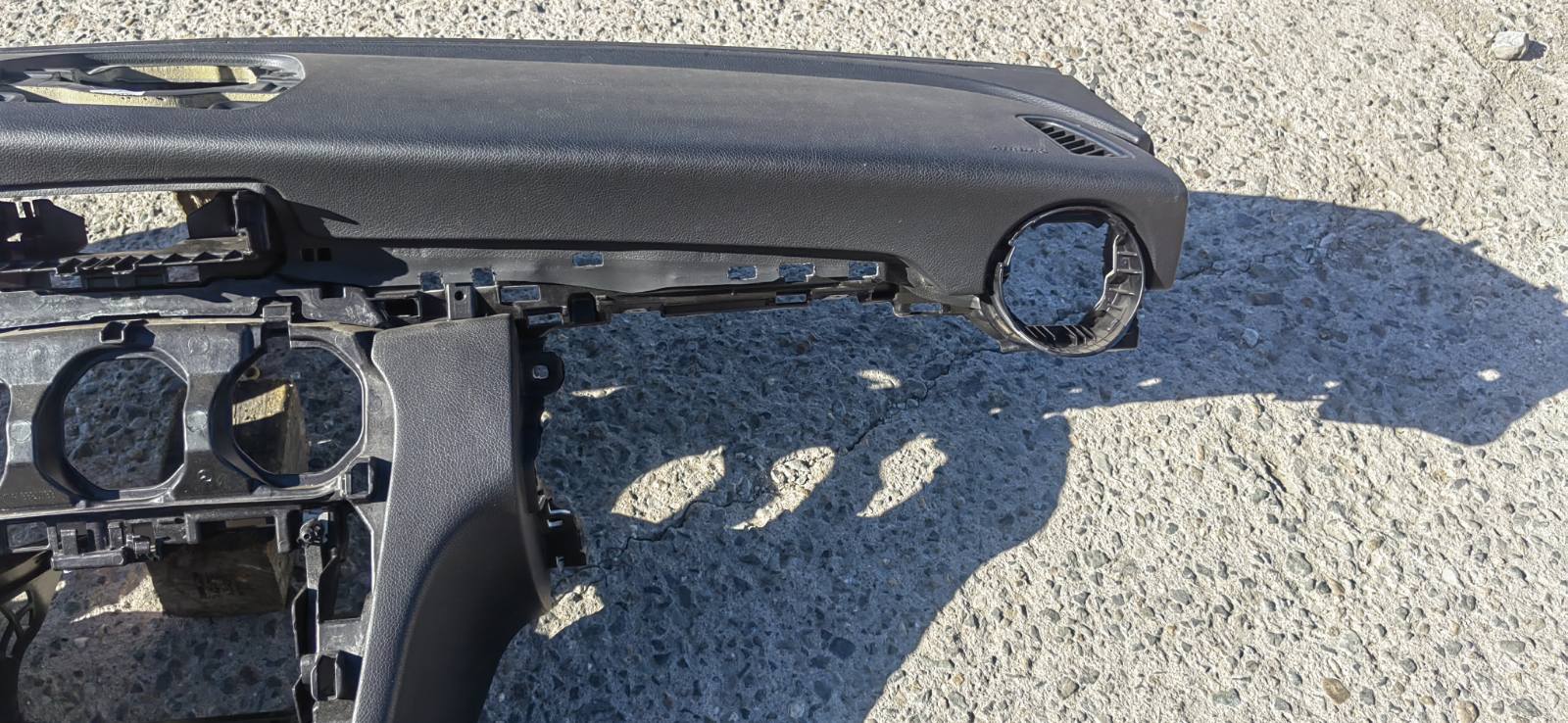 Арматурно табло Mercedes-Benz C-класа W205(2018-2021) №A 205 680 18 04 - Image 2
